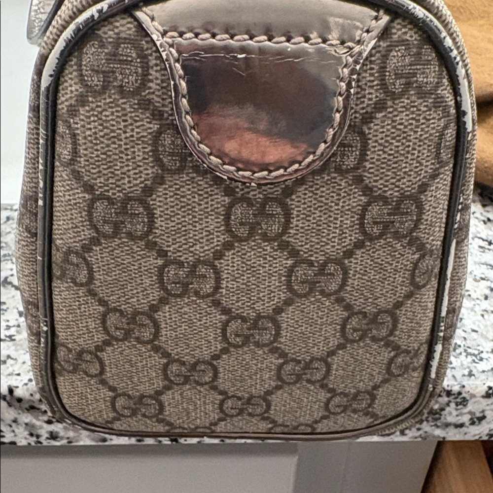 Authenticated Gucci Gray and Black Monogram Bag with dust bag - Picture 9 of 11